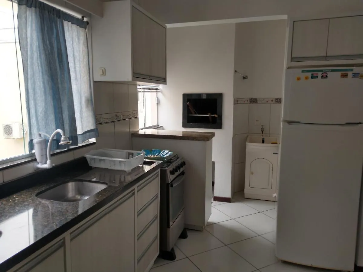 Otimo Apartamento Na Praia Dos Ingleses Gaivotas 70M Do Mar Florianópolis 0*,  Brasil