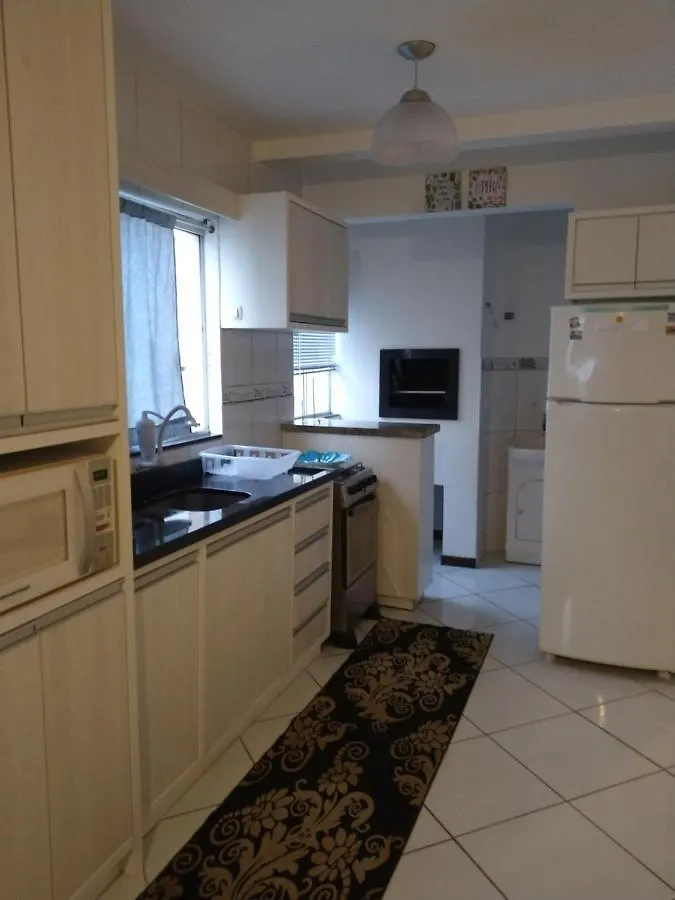 Otimo Apartamento Na Praia Dos Ingleses Gaivotas 70M Do Mar Florianópolis 0*,  Brasil